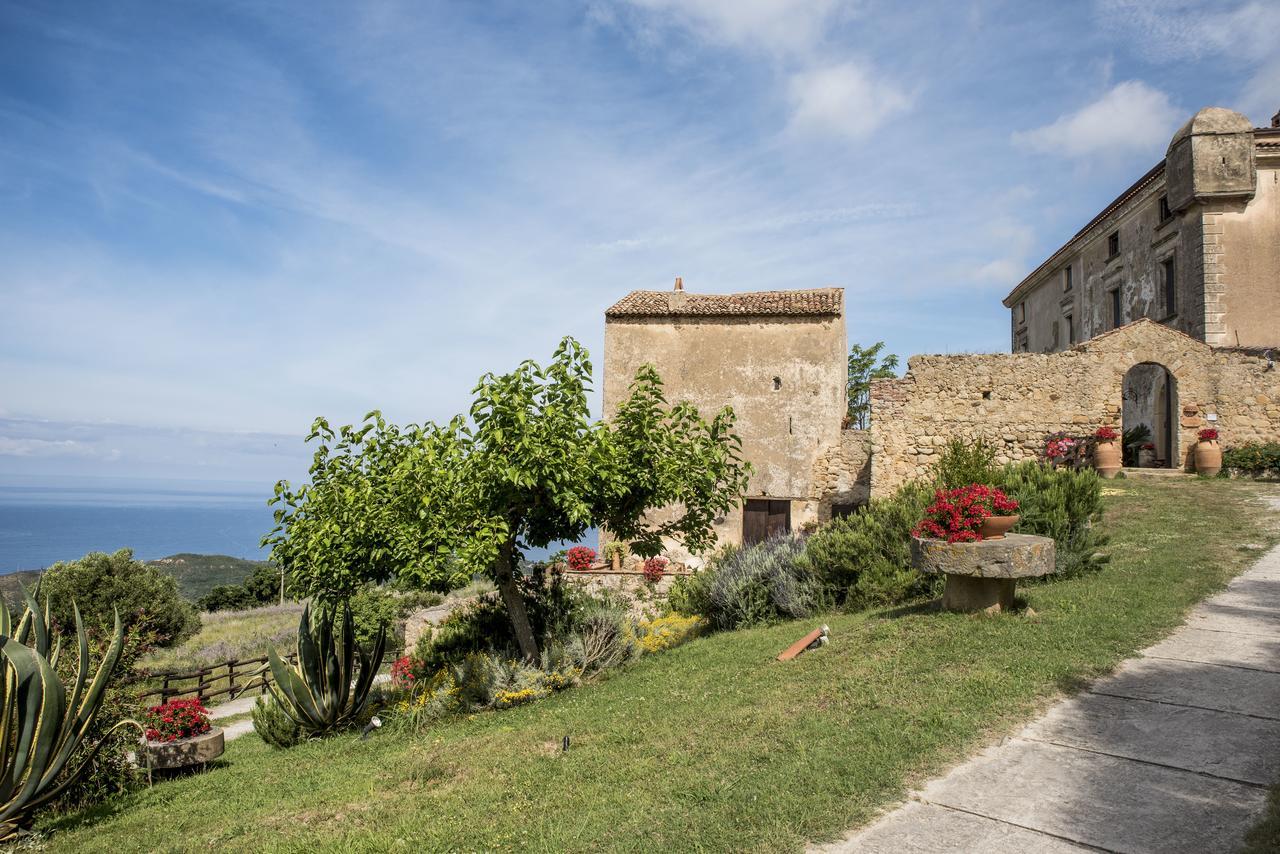 Il Castello Di San Sergio เชนโตลา ภายนอก รูปภาพ